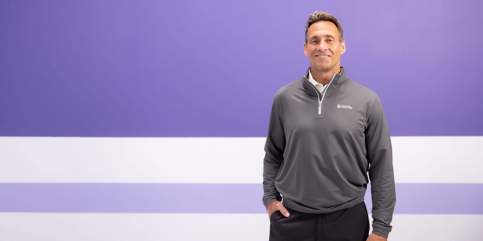 Customize Patagonia medical jackets for premium hospital uniforms.