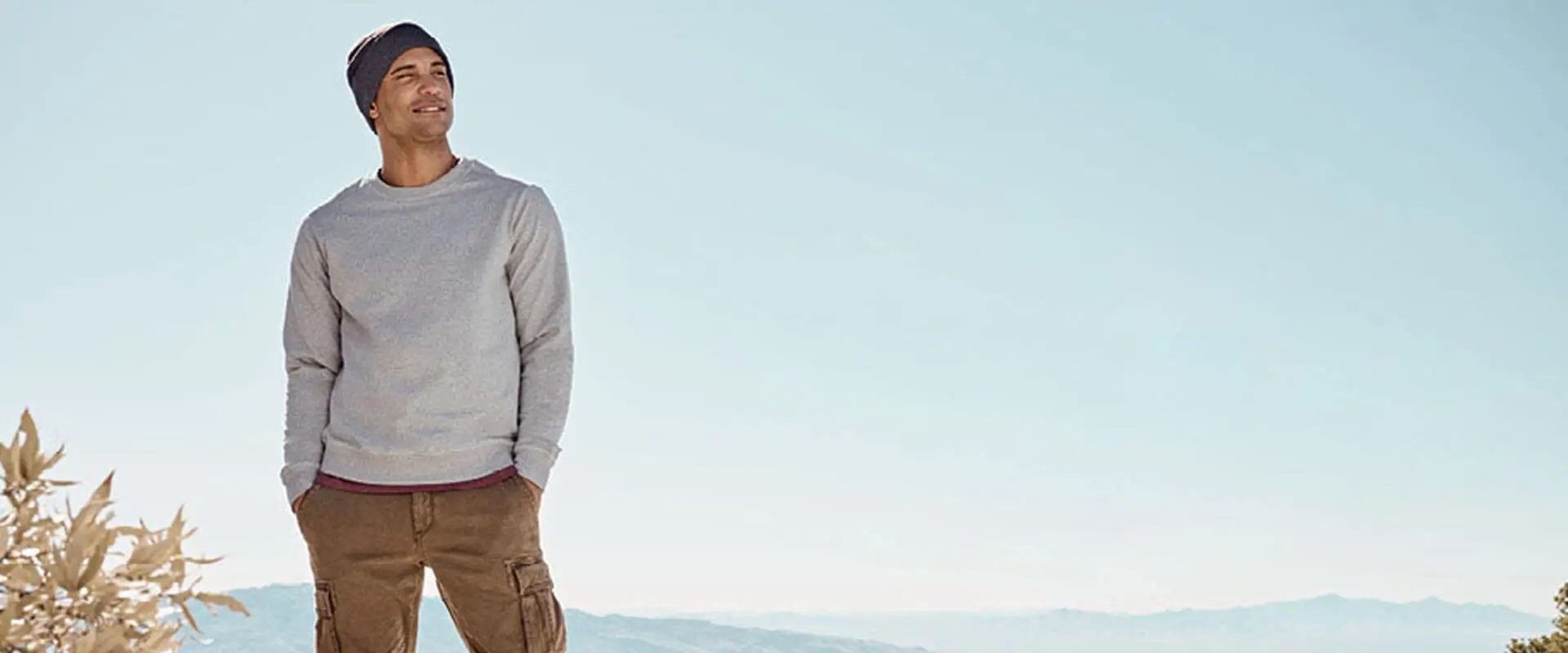 Get custom team merch & fan gear, like custom Hydro Flask tumblers, mugs, coolers & water bottles.