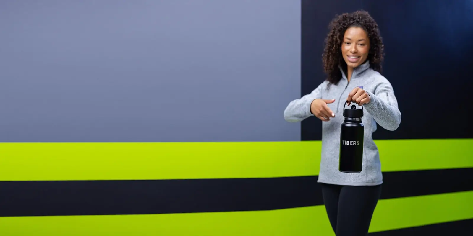 Get the perfect custom Hydro Flask team gifts & fan gear with premium custom drinkware.