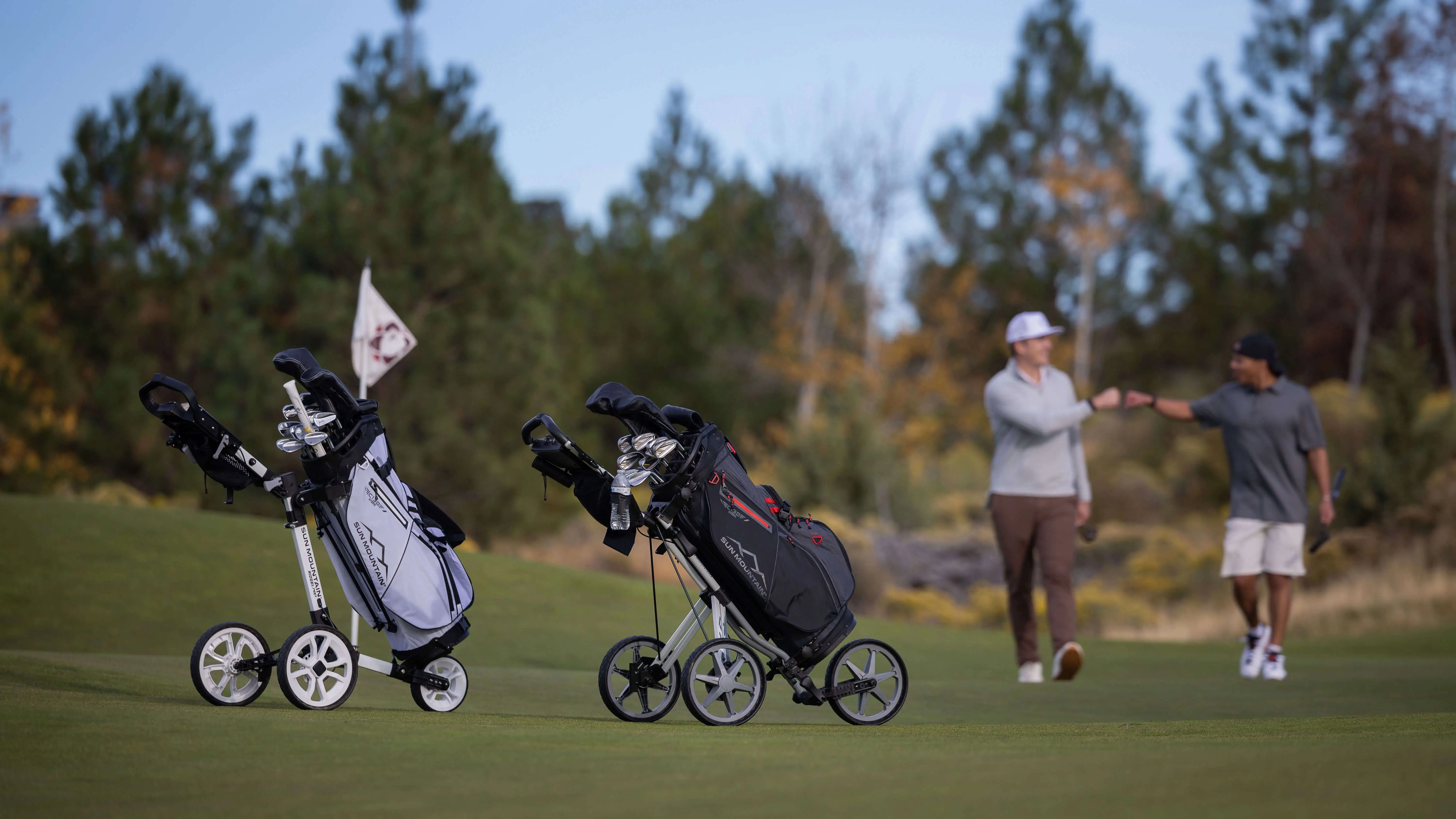 Get the perfect custom Sun Mountain apparel, like golf quarter zips & custom team hoodies. 